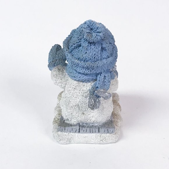 Snowbuddies 1999 "Tobaggonin" Figurine - Picture 4 of 6